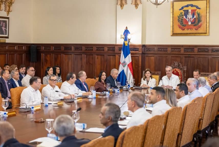 Imponen prisión a imputado de asesinar a dos hombres encontrados enterrados en Santiago