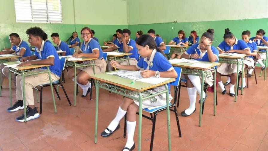 ¡Prepárense!: Pruebas Nacionales continúan en agosto
