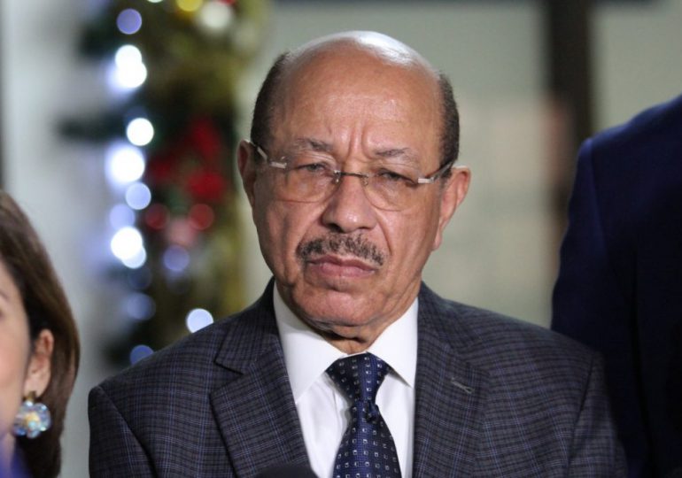 Temístocles MTemístocles Montás externa sus condolencias por la muerte del exdiputado Manuel Díazntás externa sus condolencias p