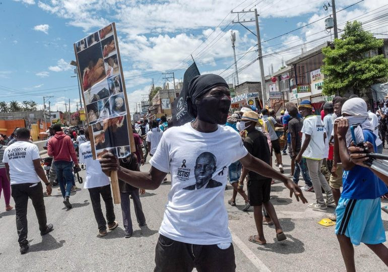 Haití, estancado y sumido en una profunda crisis, recuerda al asesinado presidente Moise